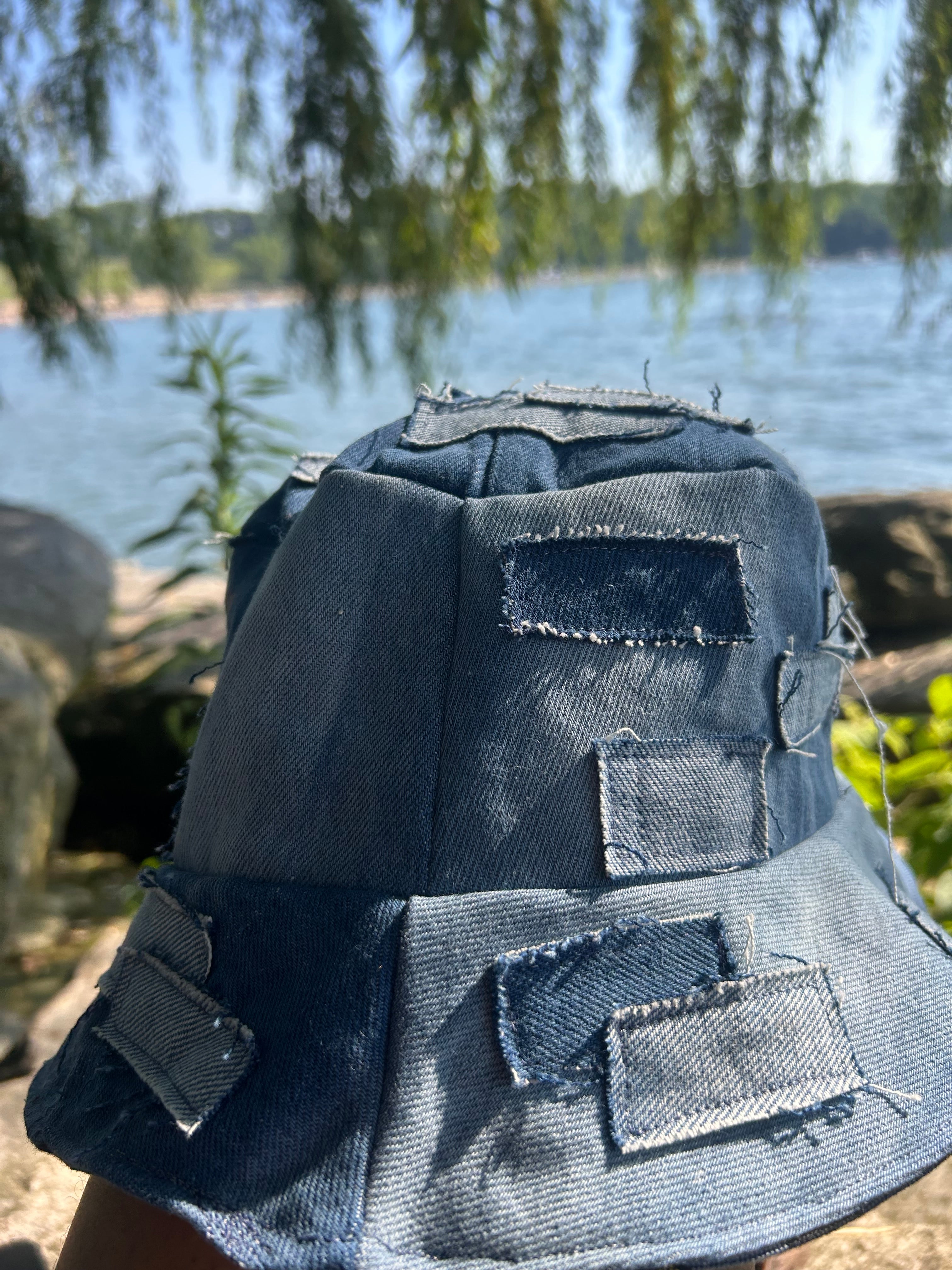 DTT TWO WAYS BUCKET-HAT